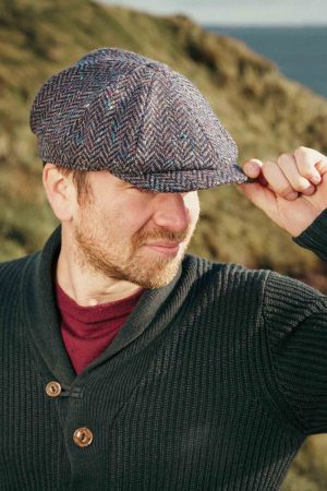 8 Piece Tweed Cap H27