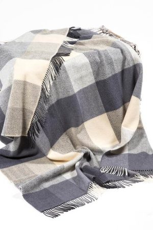 Merino Cashmere Throw Ref 1485|Irish Made Blankets & Throws|Irish Handcrafts