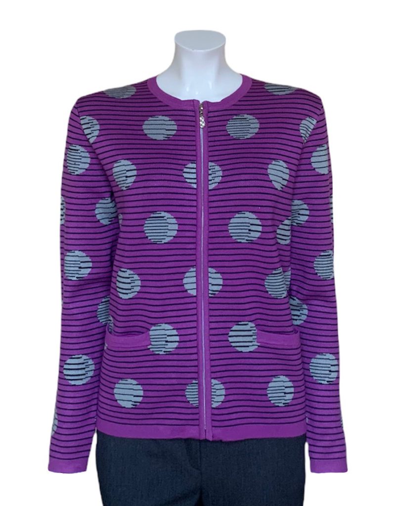 Castle of Ireland Zip Up Cardigan|Ladies Knitwear|Irish Handcrafts 1