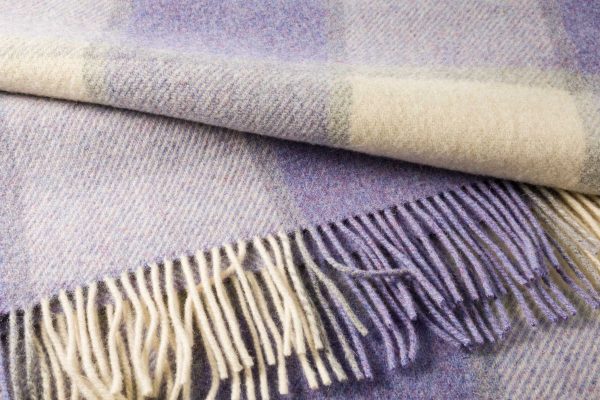 Large Wool in Lavender White Silver Throw Ref LW117