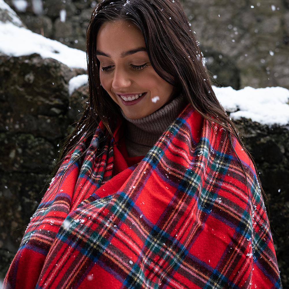 Lambswool Throw Royal Stewart Tartan Ref 644