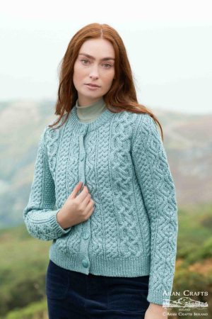 ARAN SHORT BUTTON CARDIGAN
